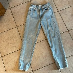 Zara size 2 mom jeans straight leg